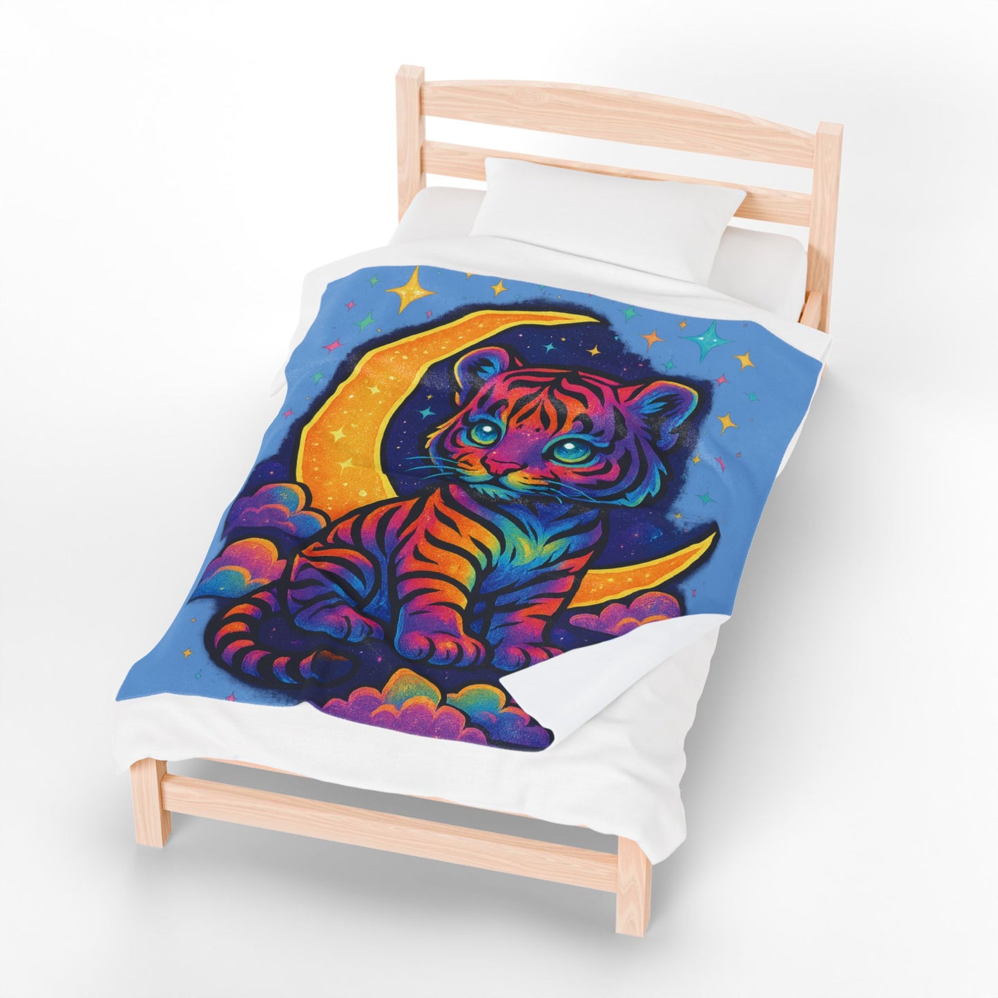 Whimsical Tiger Plush Blanket - Cozy Throw for Kids, Nursery Decor, Gift for Animal Lovers, Sleepovers, and Birthday Celebrations