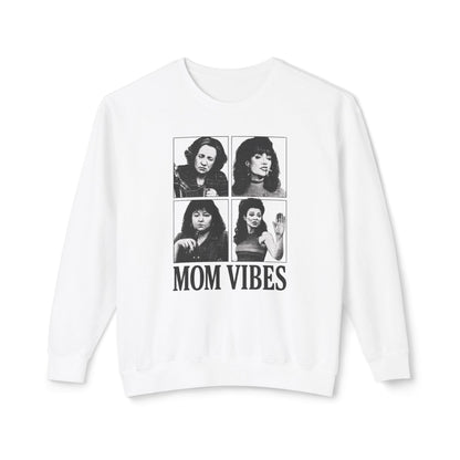 Mom Vibes Crewneck Sweatshirt - Lightweight Unisex Sweater for Casual Wear, Perfect Gift for Mother's Day, Birthdays, Everyday [...]