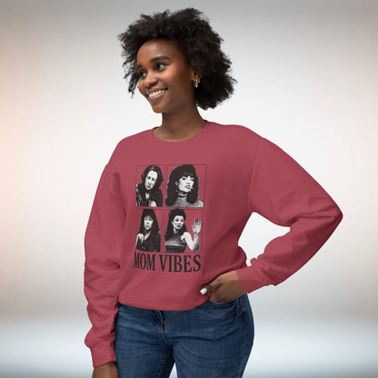 Mom Vibes Crewneck Sweatshirt - Lightweight Unisex Sweater for Casual Wear, Perfect Gift for Mother's Day, Birthdays, Everyday [...]